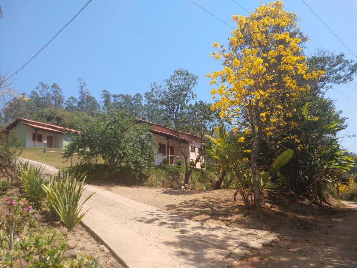 Pousada Colar De Ouro Cunha Luaran gambar